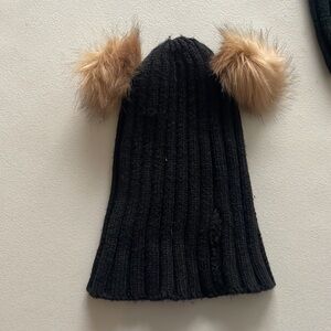 ZARA Women Pom Pom Beanie NWOT